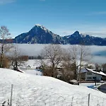 Haus Traunsee-blick By Interhome 度假居 Neukirchen (Altmunster)