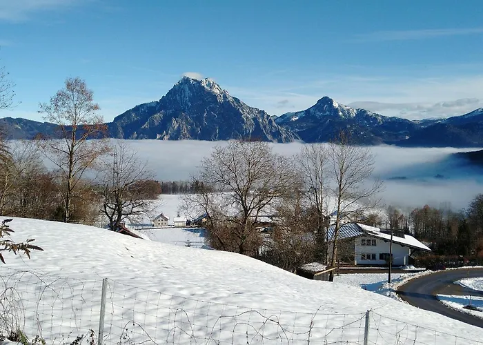 Haus Traunsee-blick By Interhome Дом отдыха Neukirchen (Altmunster)
