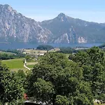 Haus Traunsee-blick By Interhome 別荘