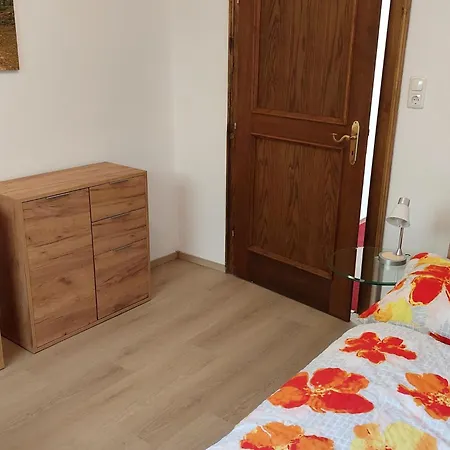 Haus Traunsee-blick By Interhome Neukirchen (Altmunster)